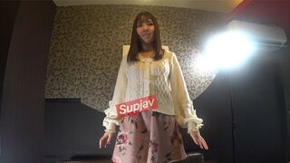 JAV – FC2-PPV-1380921 【個人撮影】♀２５２AV女優みつ◯ちゃん２０歳１回目　絶対妊娠したくないAV女優vs絶対孕ませオヂサンのガチンコ真正中出し種付けバトルファイッ！（爆）